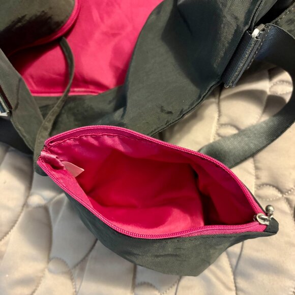 Baggallini Gray and Pink Weekender Expandable Carryall Overnight Tote Bag - Picture 9 of 14